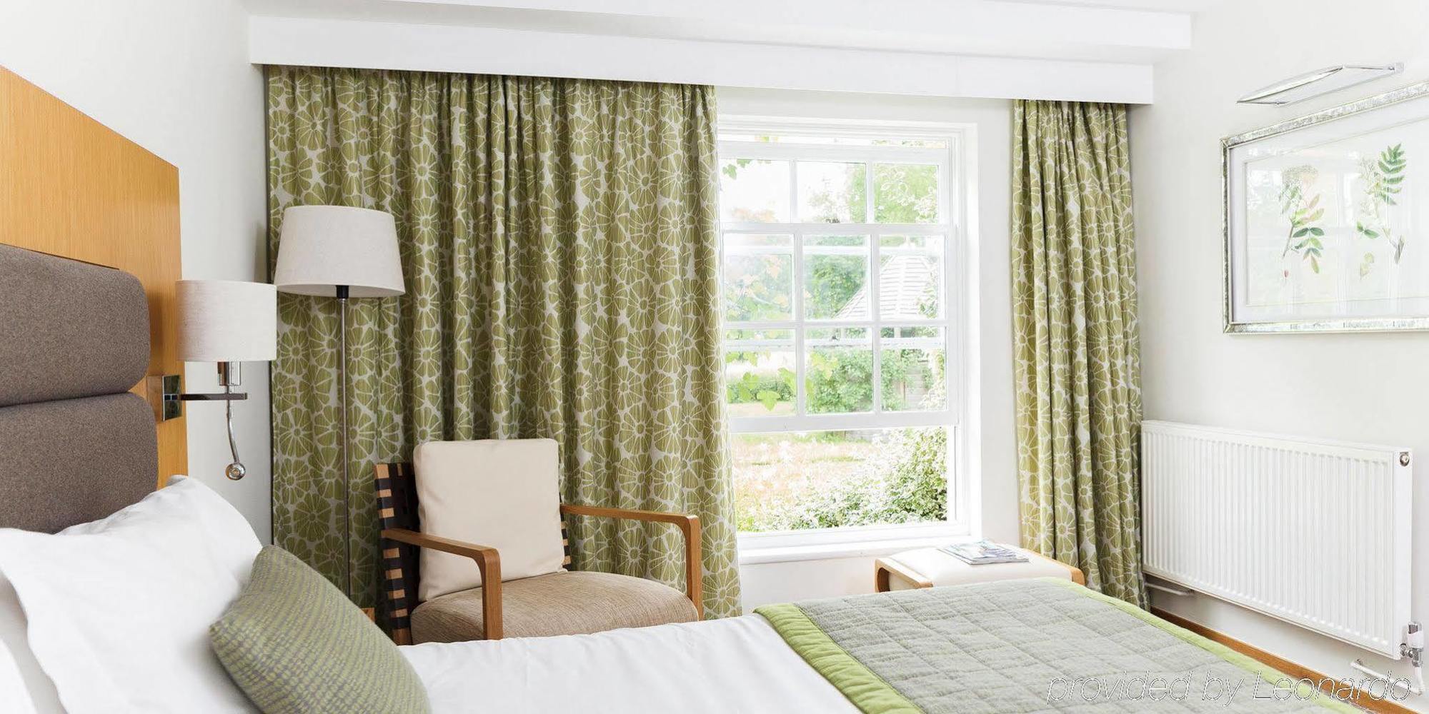 Champneys Henlow Екстер'єр фото